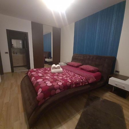 Premium Apartment Isaran Брашов Екстериор снимка
