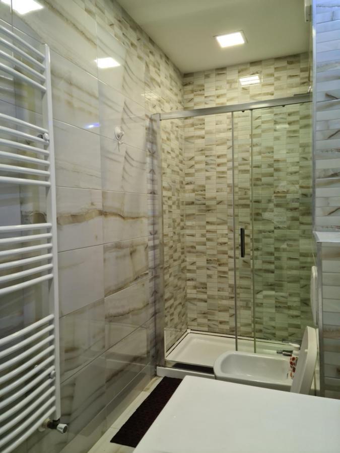 Premium Apartment Isaran Брашов Екстериор снимка