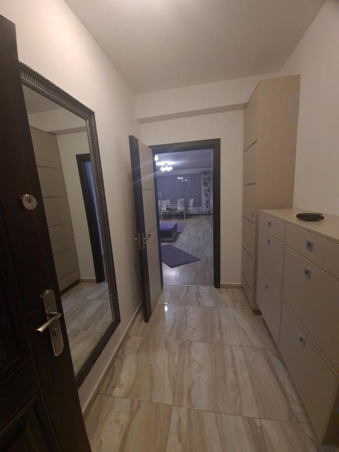 Premium Apartment Isaran Брашов Екстериор снимка